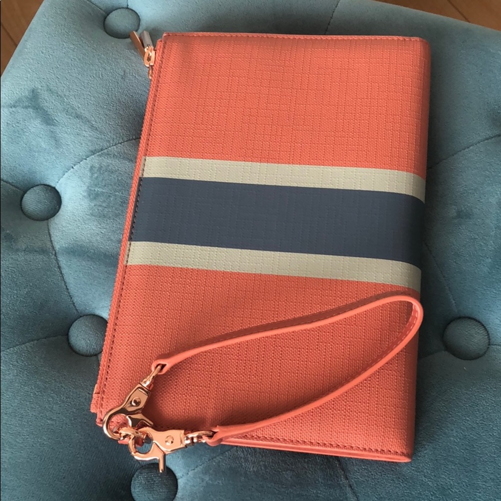Dagne Dover clutch